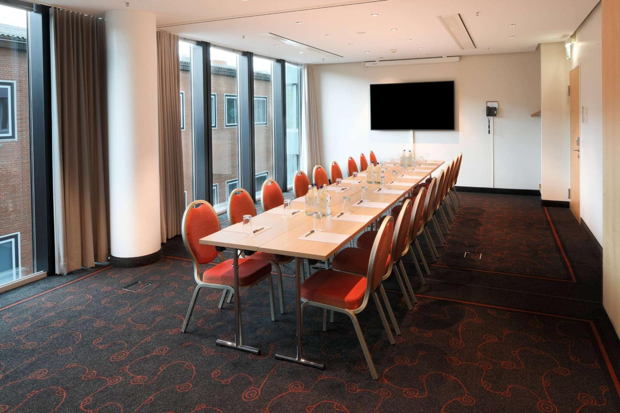Hyperion Hotel Basel Bagian luar foto