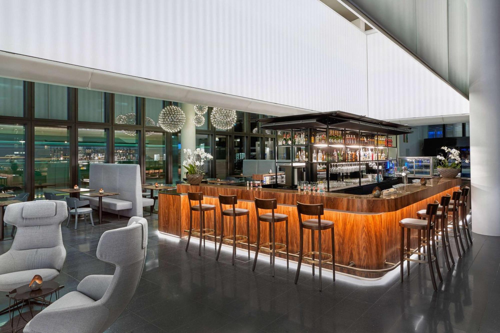 Hyperion Hotel Basel Bagian luar foto