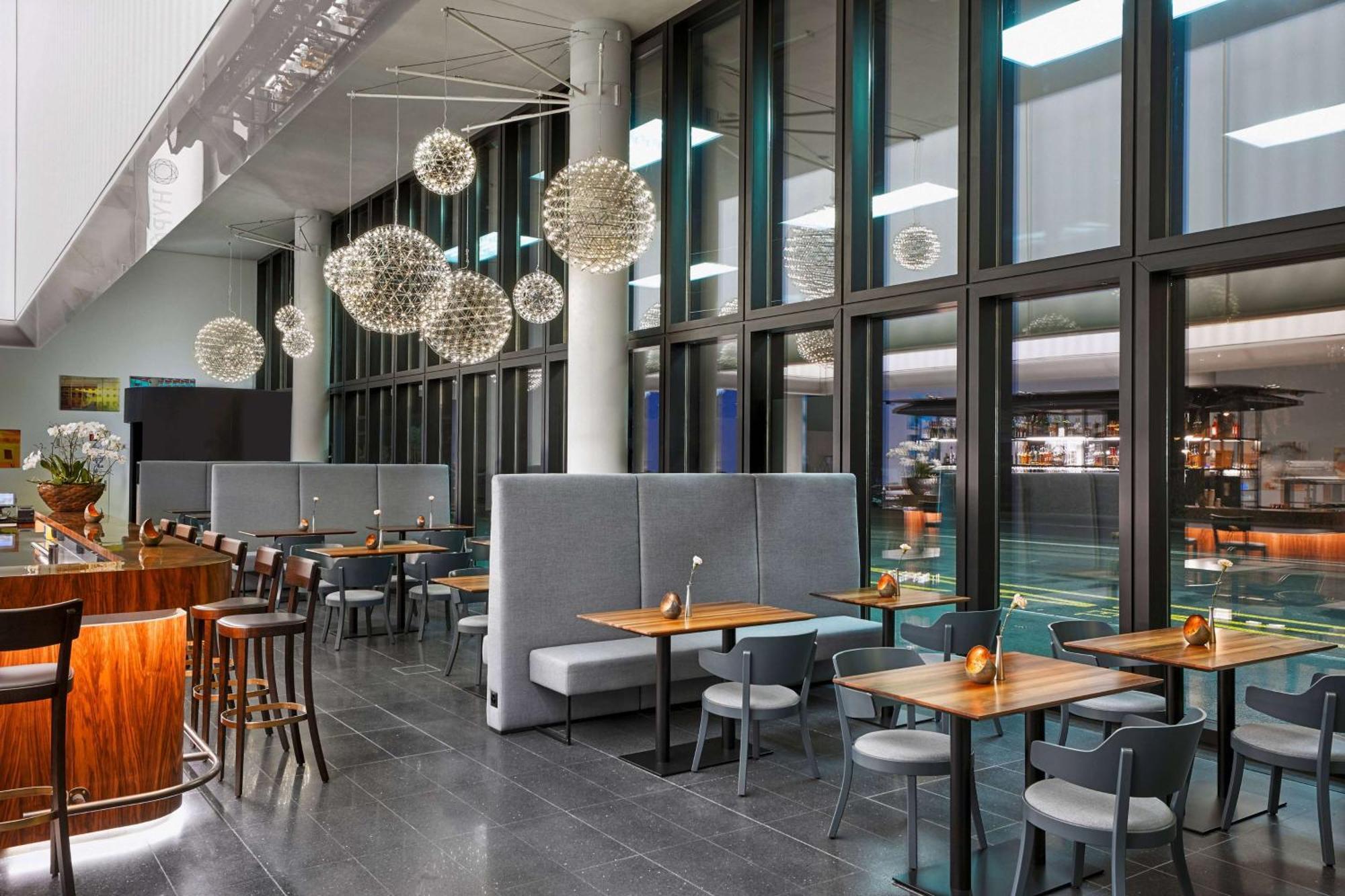 Hyperion Hotel Basel Bagian luar foto